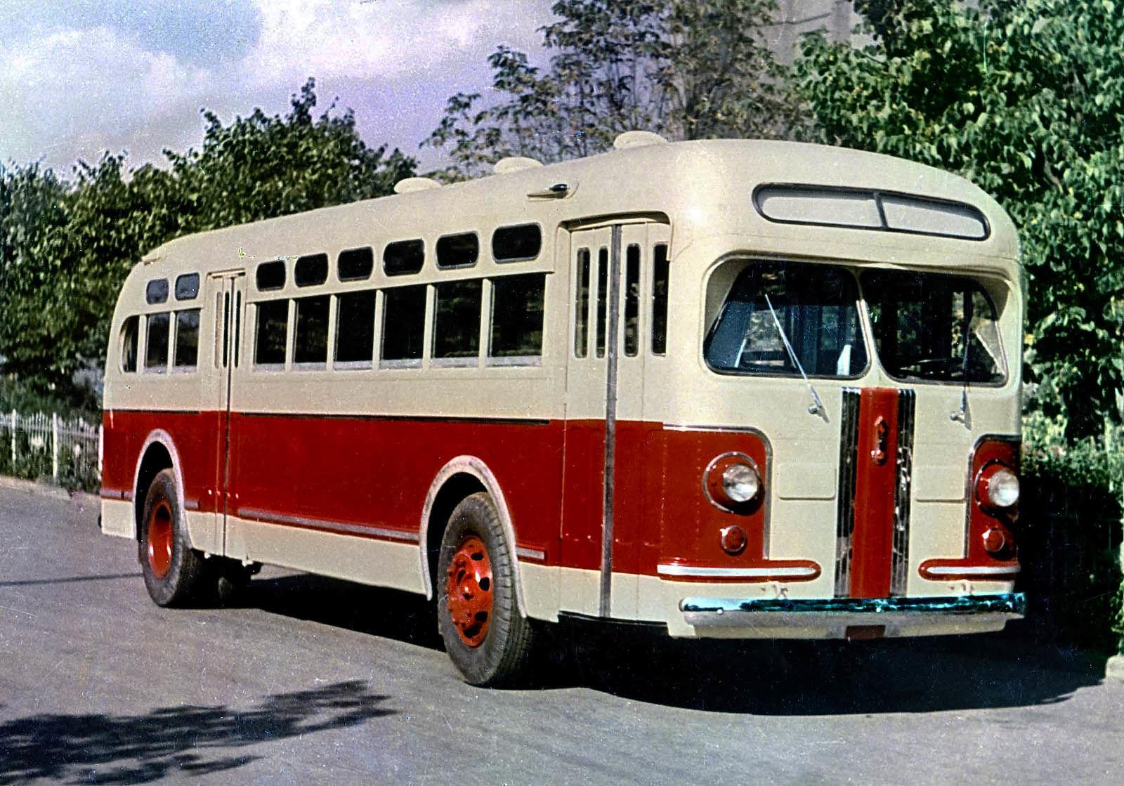 ЗИС-154. Дизель-генераторный автобус.